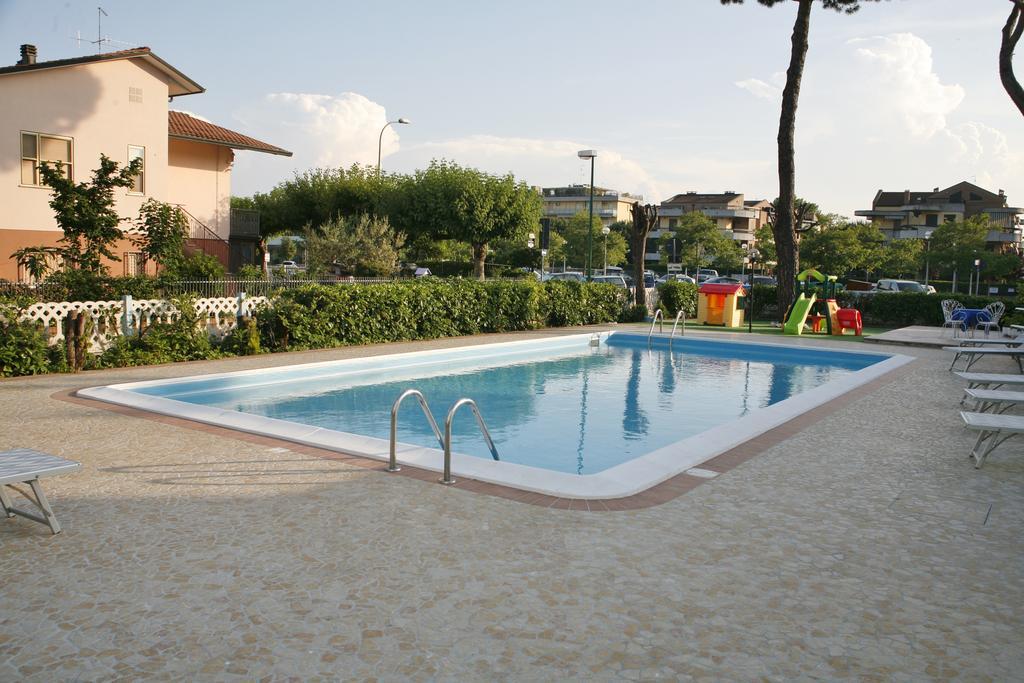 Hotel Primula Azzurra Cervia Ngoại thất bức ảnh